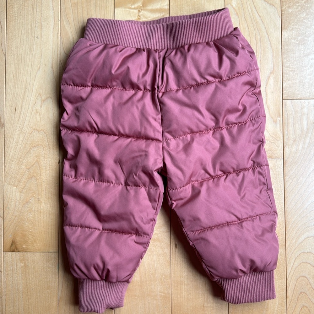 Old Navy puffer baby snow pants ❄️